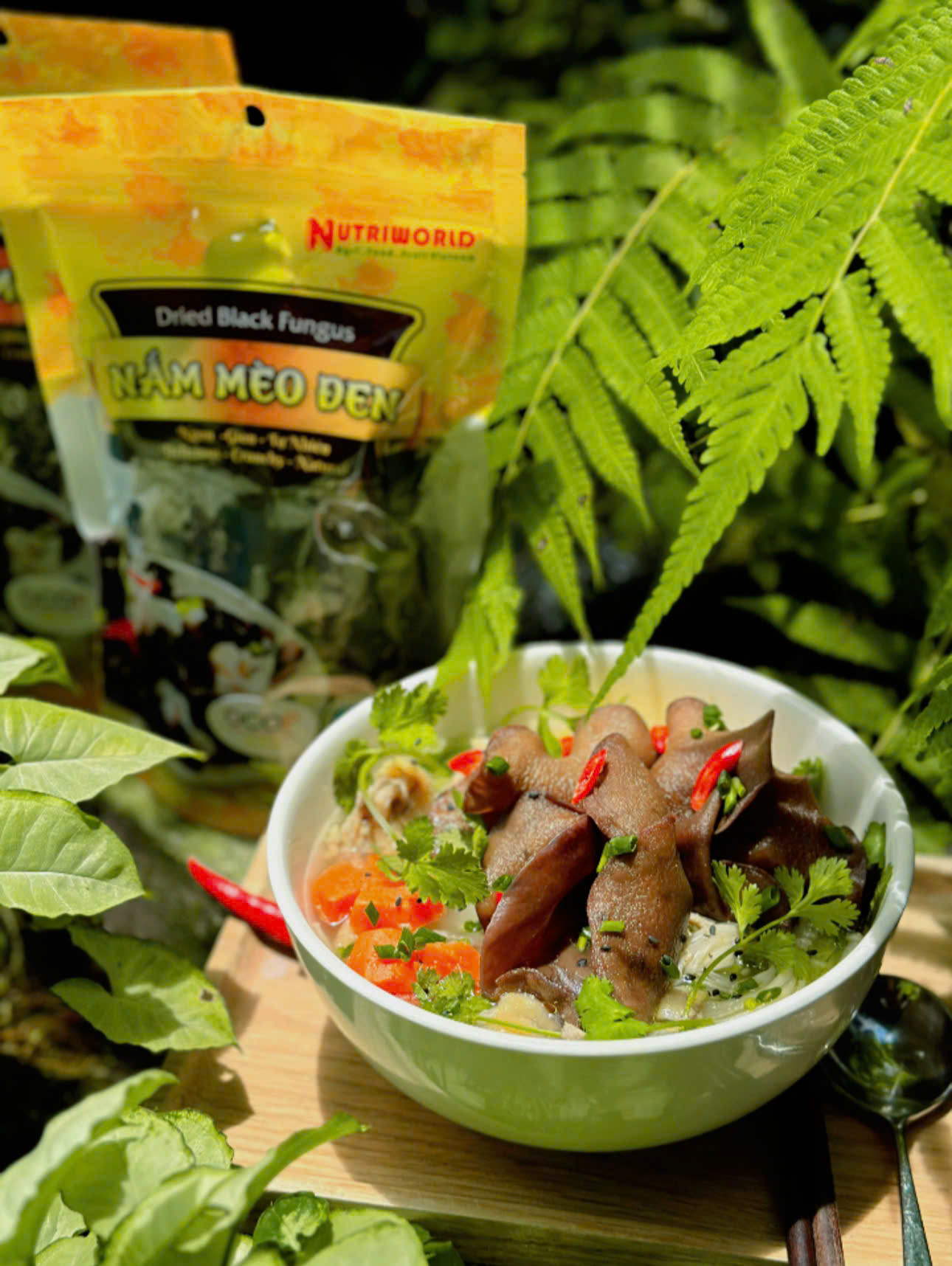 Bánh canh gà nấm mèo Nutriworld